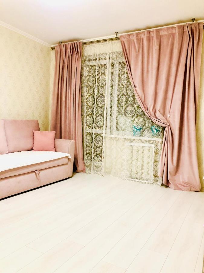 Classic Apartment Boryspil Exterior photo